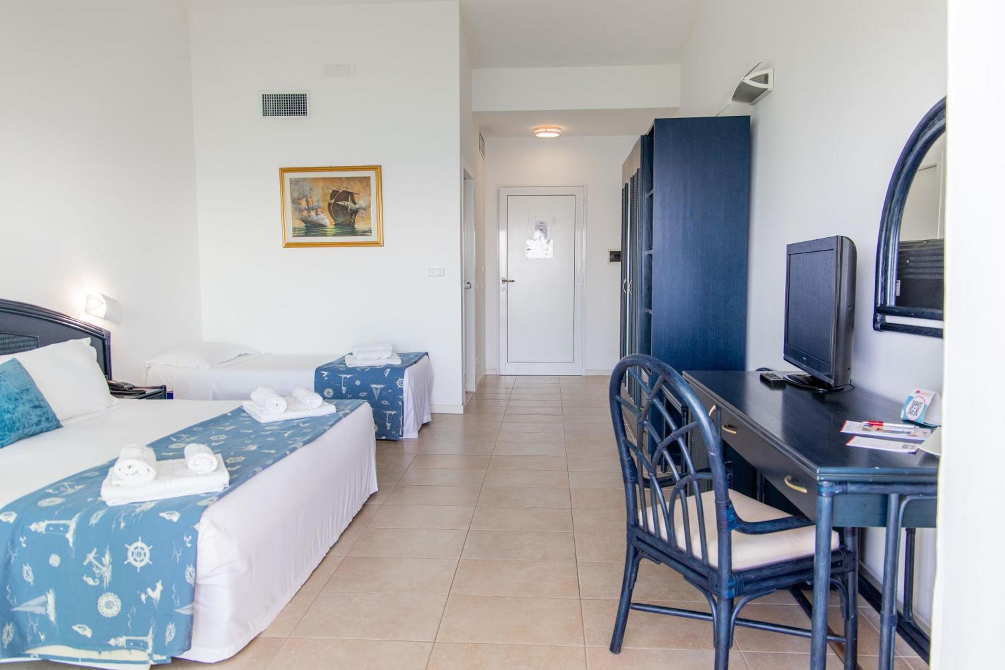 Hotel Villaggio Stromboli Santa Domenica  Esterno foto