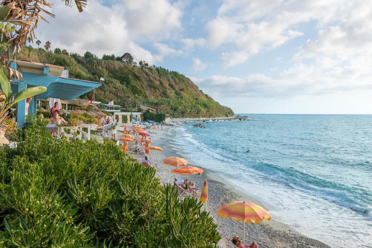 Hotel Villaggio Stromboli Santa Domenica  Esterno foto